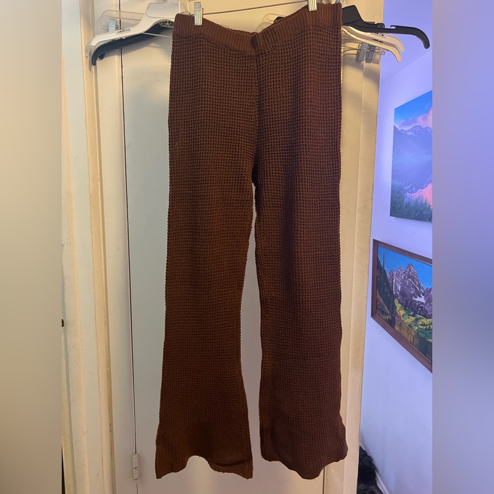 Size L brown comfy pants